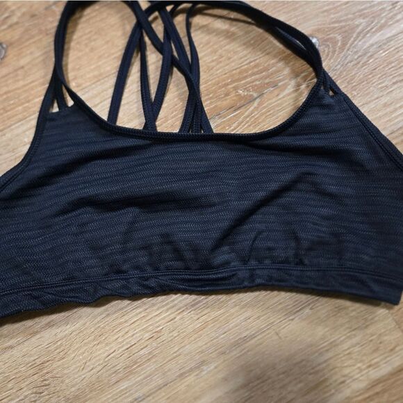 Athleta Black Strappy Sports Bra with Geometric Back - Picture 3 of 8